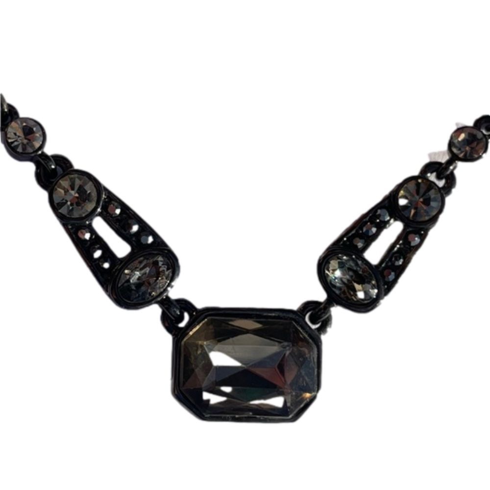 Vtg inspired dark clear gray glass Costume necklace vintage choker